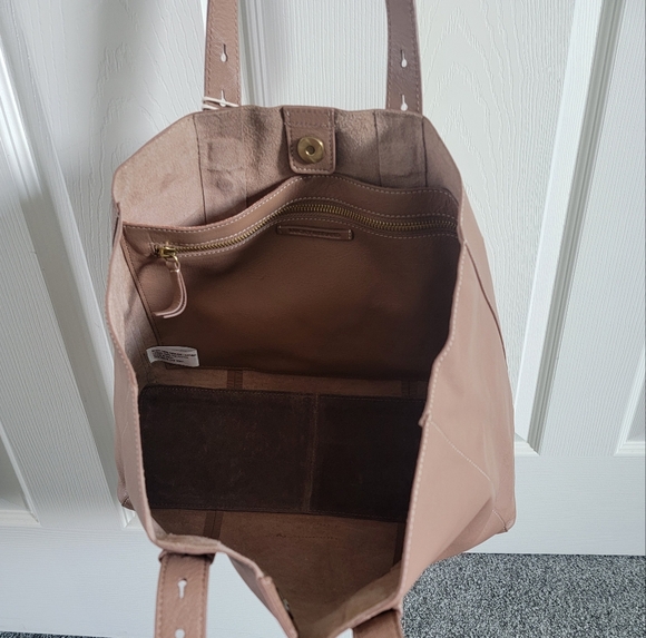 NWT! Lucky Brand Trya Tan Leather Tote - Picture 9 of 9
